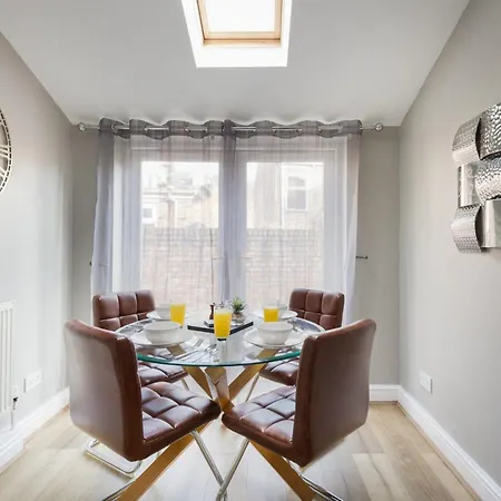 Prospect Place - Victorian - Free Parking - *